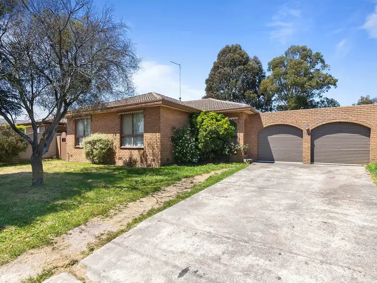 Main view of Homely house listing, 100 Grandview Grove, Wendouree VIC 3355