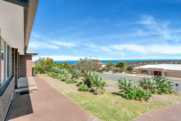 11 Bounty Road, Hallett Cove SA 5158