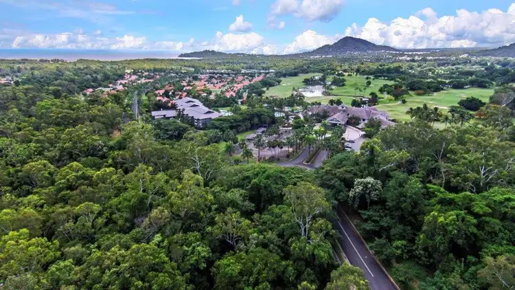 1-3 Waterview Close, Kewarra Beach QLD 4879