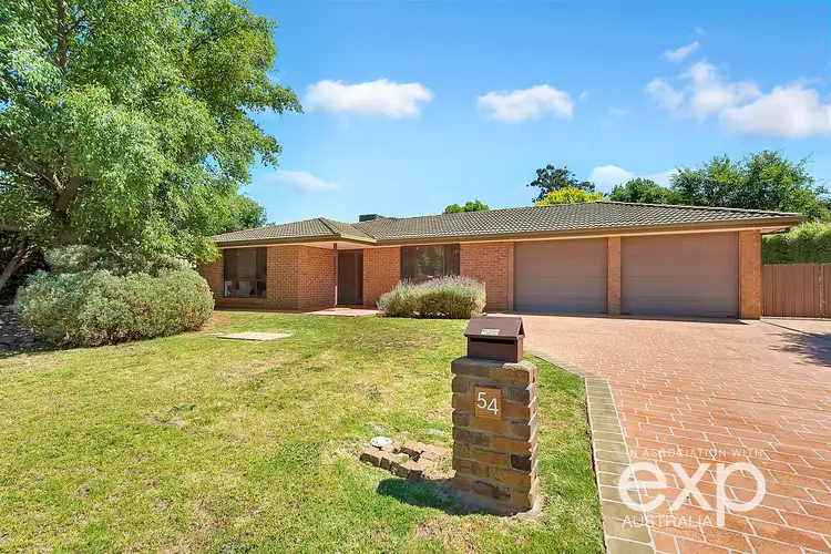 54 Grevillea Way, Woodside SA 5244