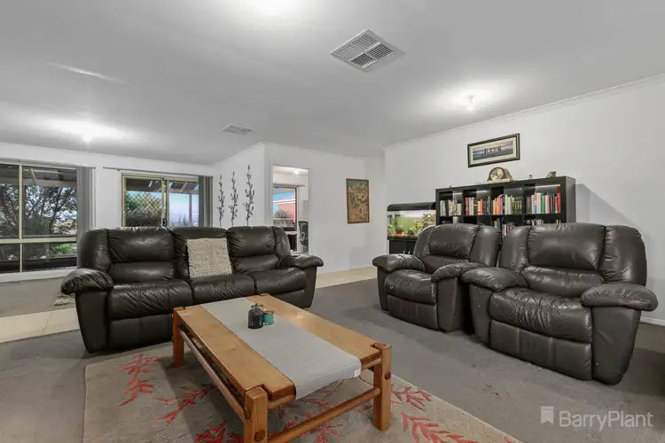 Fifth view of Homely house listing, 6 Dargo Close, Narre Warren South VIC 3805