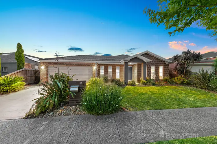 93 Skyline Way, Berwick VIC 3806