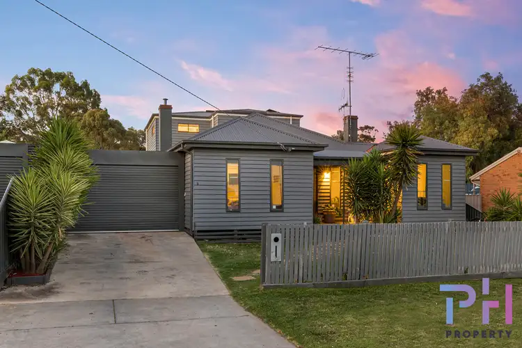 16 Burrowes Street, Golden Square VIC 3555