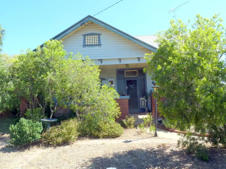 24 Watson Street, Charlton VIC 3525