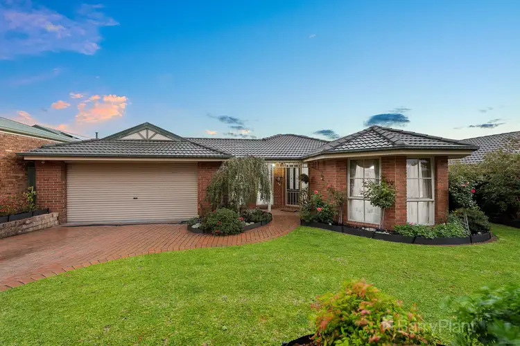 14 Portofino Drive, Cranbourne North VIC 3977