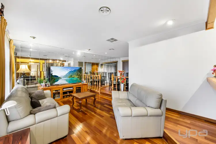 Second view of Homely house listing, 10 Rushdale Court, Kings Park VIC 3021