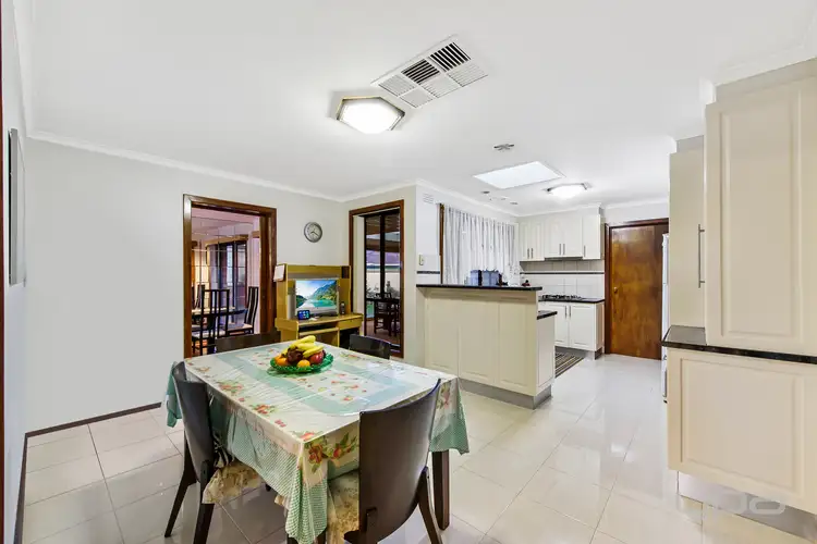 Fifth view of Homely house listing, 10 Rushdale Court, Kings Park VIC 3021