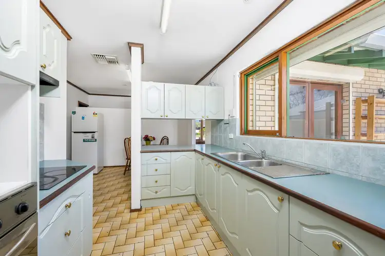 Seventh view of Homely house listing, 64 Alderley Square, Wilson WA 6107