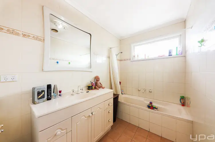 Seventh view of Homely house listing, 28 Blackwood Crescent, Campbellfield VIC 3061