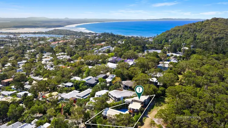 13 Mainsails Square, Noosa Heads QLD 4567