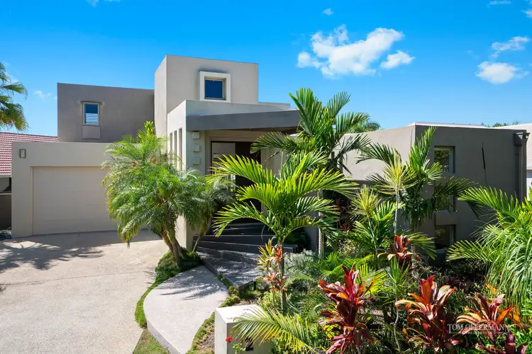 2 Topsails Place, Noosa Waters QLD 4566