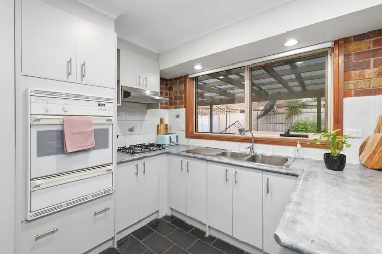 Fifth view of Homely house listing, 1 Van Court, Narre Warren VIC 3805