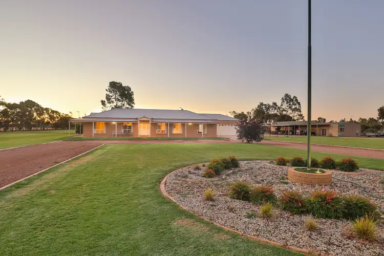 3817 Benetook Avenue, Koorlong VIC 3501