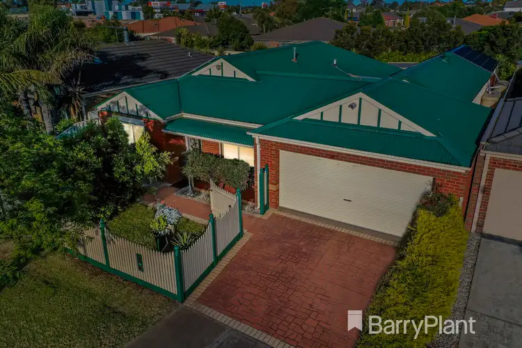 26 Finchley Park Crescent, Tarneit VIC 3029