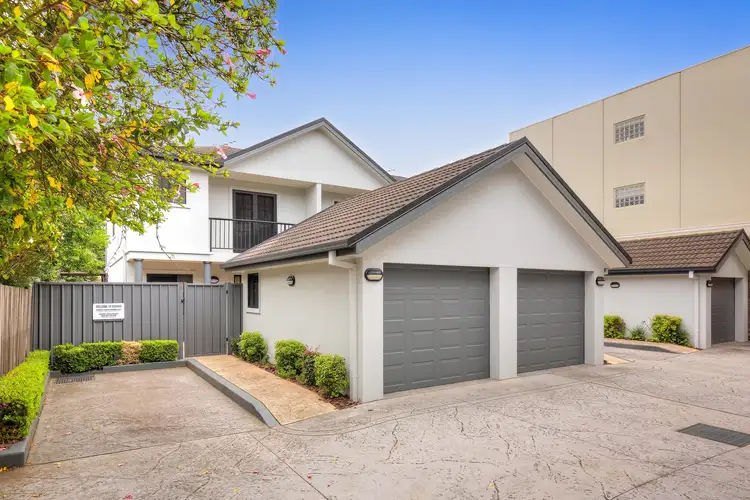 Main view of Homely townhouse listing, 4/282 Darby Street, Cooks Hill NSW 2300
