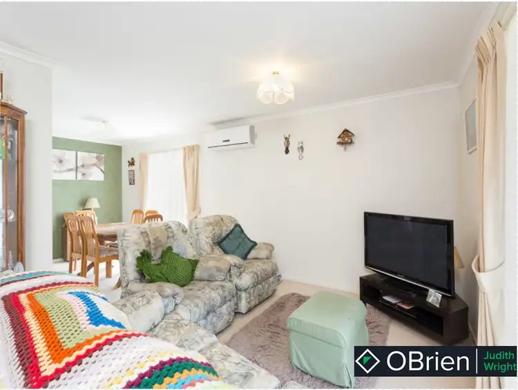 Fifth view of Homely house listing, 8 Rosewall Court, Wimbledon Heights VIC 3922