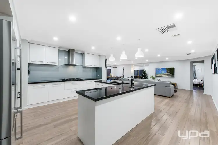 Fifth view of Homely house listing, 4 Holcolme Street, Caroline Springs VIC 3023