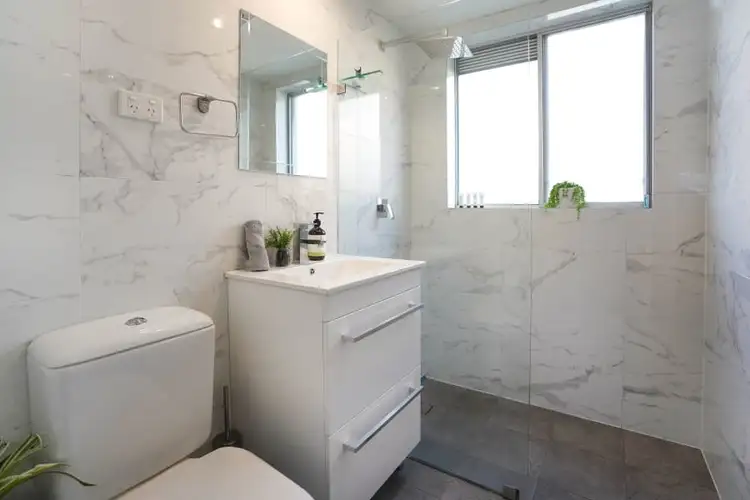 Fifth view of Homely apartment listing, 7/5 Sturdee Parade, Dee Why NSW 2099
