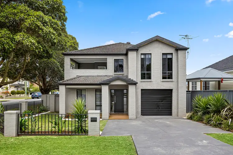 1 Hillcrest Street, Wollongong NSW 2500