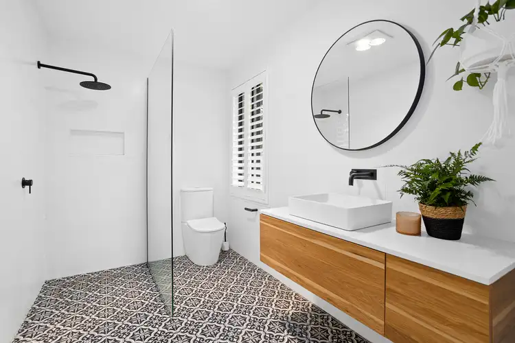 Sixth view of Homely house listing, 1 Hillcrest Street, Wollongong NSW 2500