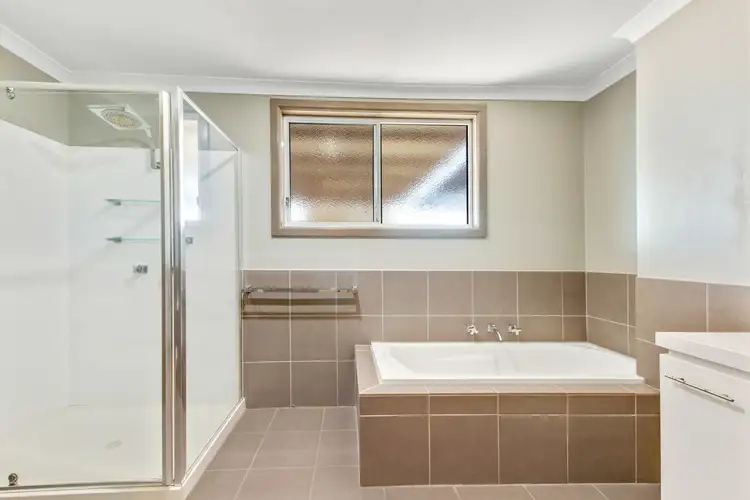 Fifth view of Homely house listing, 285 Honour Avenue, Corowa NSW 2646