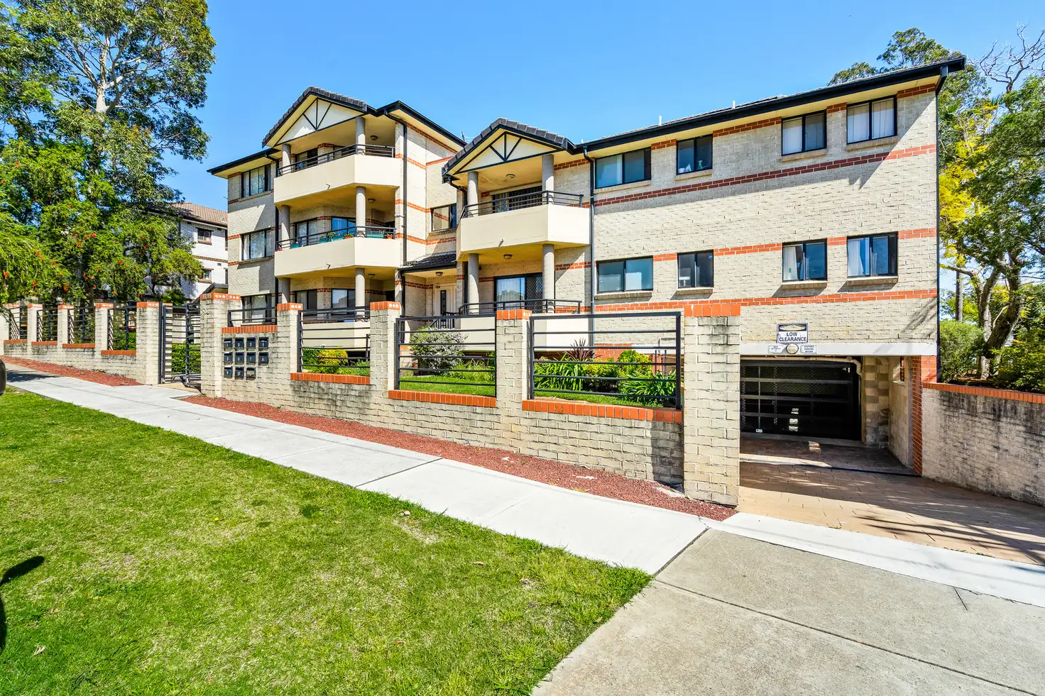 Main view of Homely unit listing, 10/85-89 Clyde Street, Guildford NSW 2161