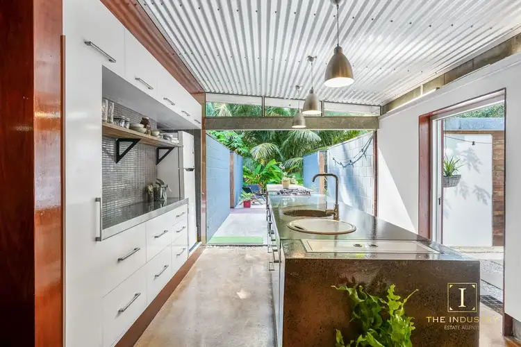 3 Caddy Street, Yorkeys Knob QLD 4878