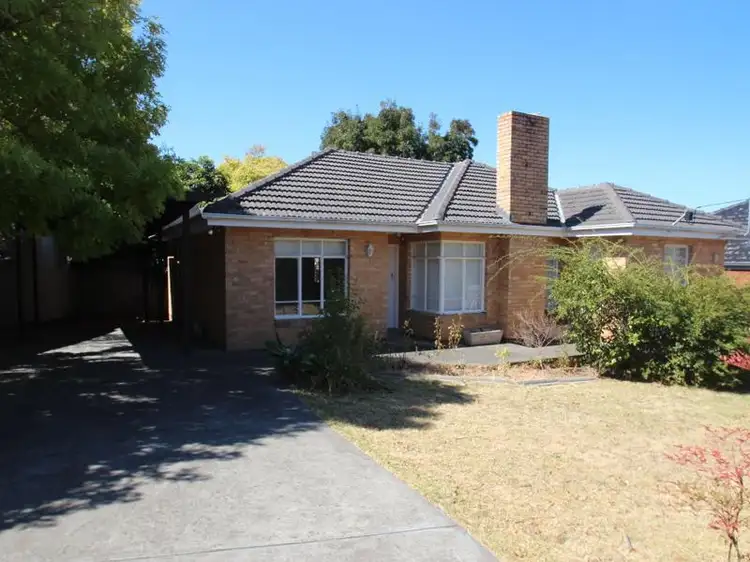 4 Bruce Street