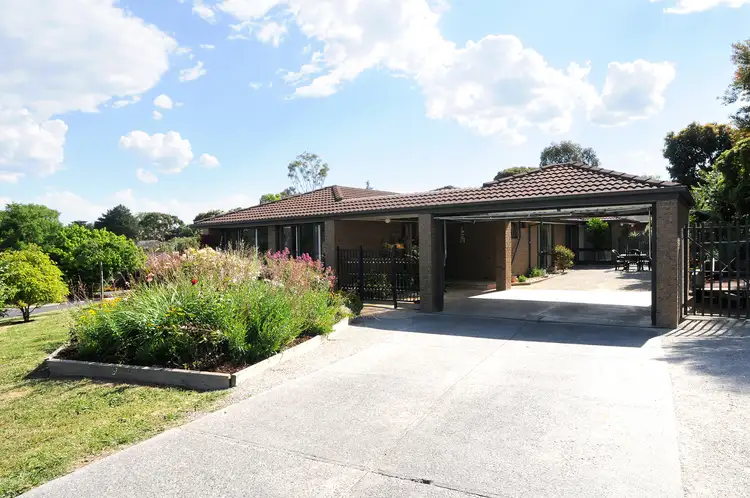 Second view of Homely house listing, 3 Jules Court, Yarra Glen VIC 3775