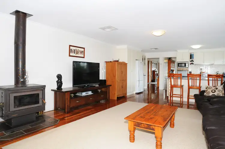 Third view of Homely house listing, 3 Jules Court, Yarra Glen VIC 3775