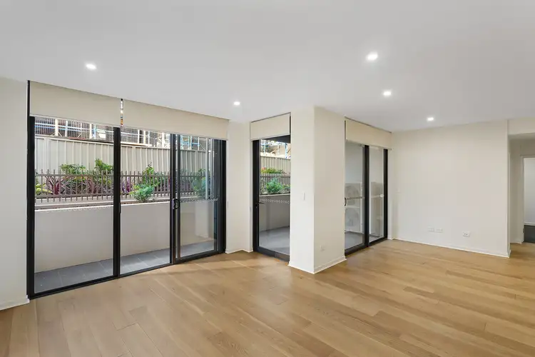 8/2 Lodge Street, Hornsby NSW 2077