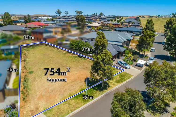 31 Silverdale Drive, Darley VIC 3340
