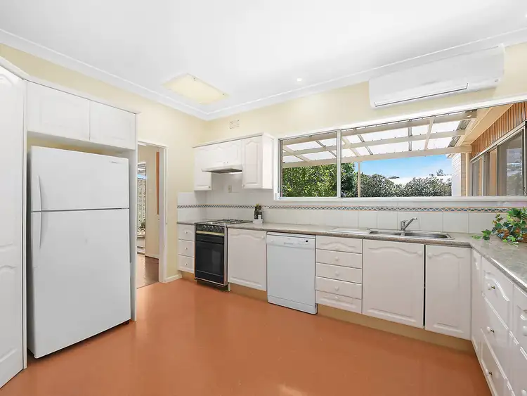 Fifth view of Homely house listing, 27 Winbourne Street, Mudgee NSW 2850