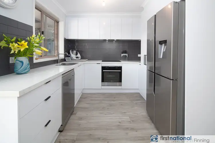29 Marnie Drive, Cranbourne West VIC 3977