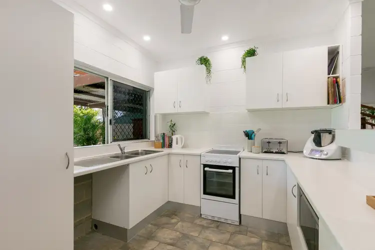Fifth view of Homely house listing, 6 Paradise Close, White Rock QLD 4868