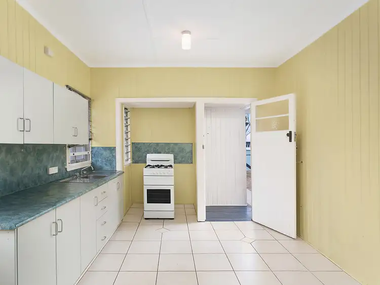 Second view of Homely house listing, 10 Cowap Street, Park Avenue QLD 4701