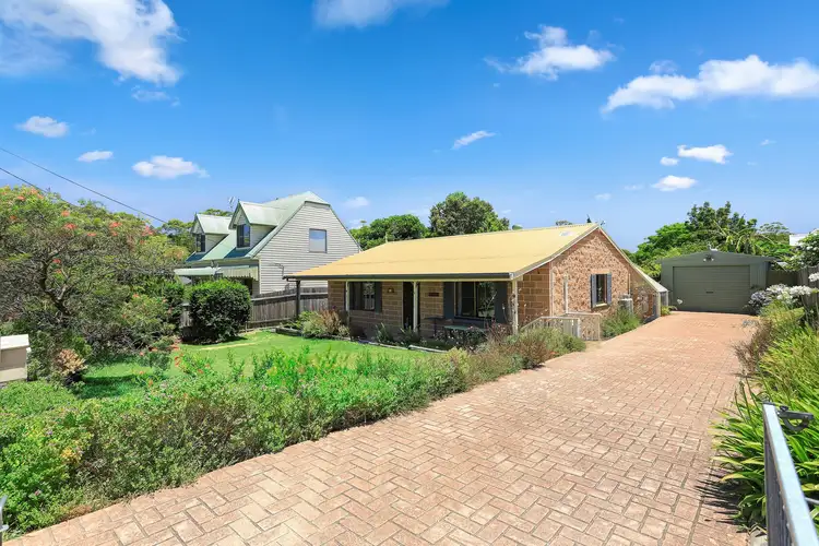 3 Carol Avenue, Basin View NSW 2540
