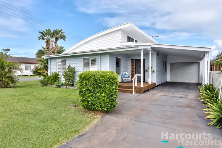 23 Piriwal Street, Pelican NSW 2281