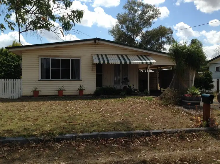 9 Moreton Street, Dalby QLD 4405