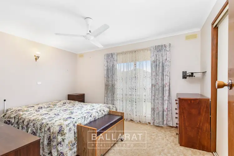 Fourth view of Homely unit listing, 16 Burnbank Close, Lake Wendouree VIC 3350