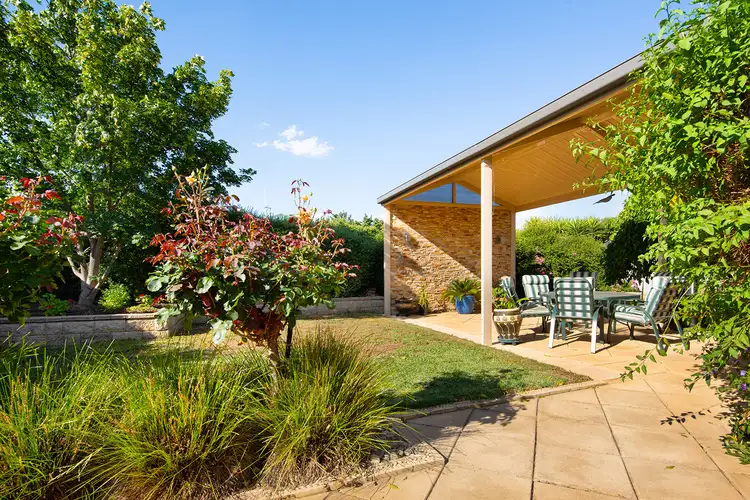 Second view of Homely house listing, 33 Brentwood Boulevard, Strathfieldsaye VIC 3551