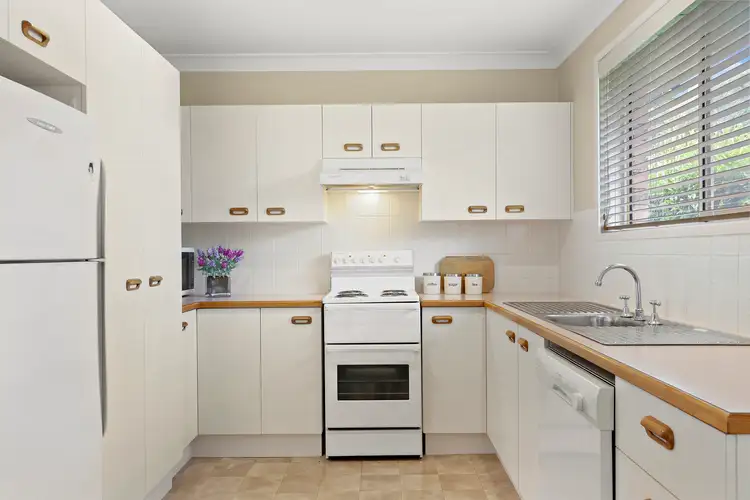 Third view of Homely villa listing, 2/131 Scott Street, Shoalhaven Heads NSW 2535