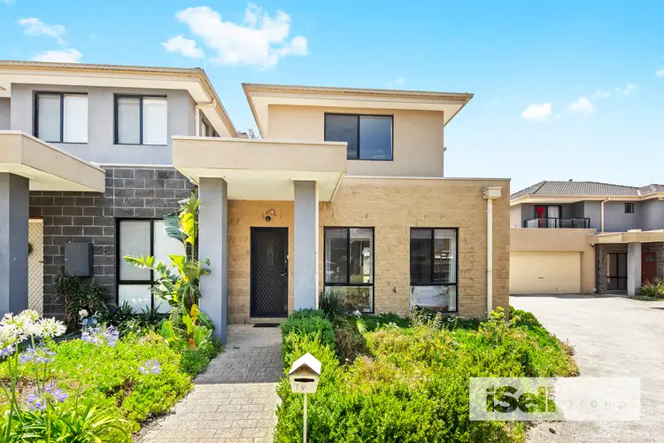7/27-29 Golden Grove, Springvale South VIC 3172