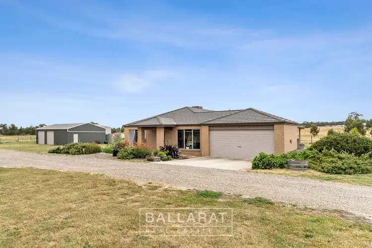 58 Thomas Road, Haddon VIC 3351