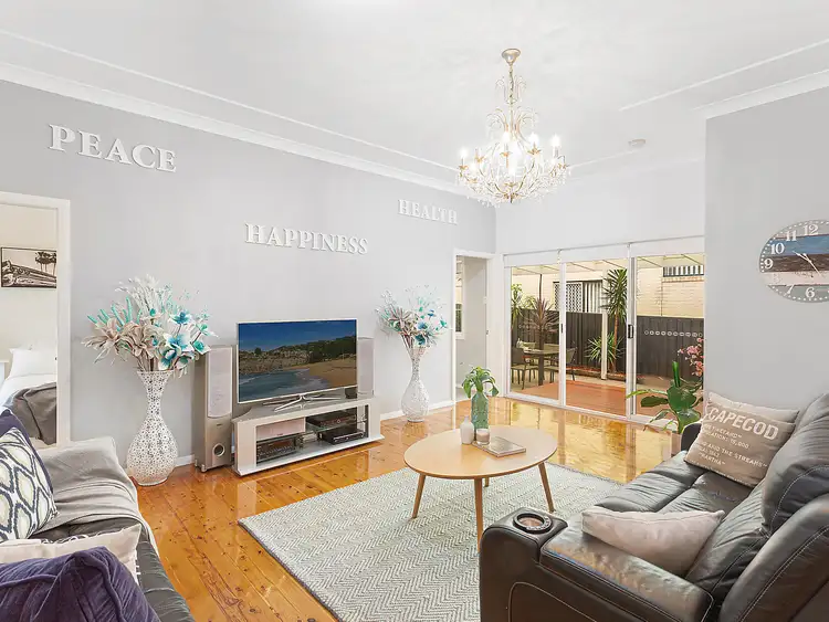 Sixth view of Homely house listing, 3 Stuart Street, Blakehurst NSW 2221