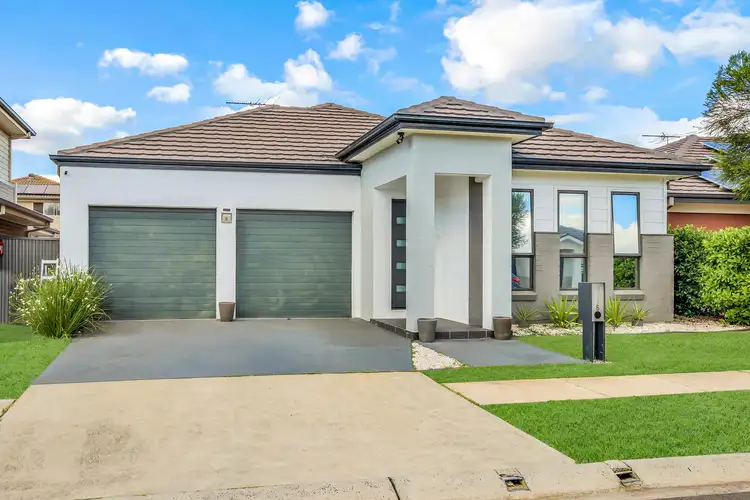5 Taradale Drive, Ropes Crossing NSW 2760