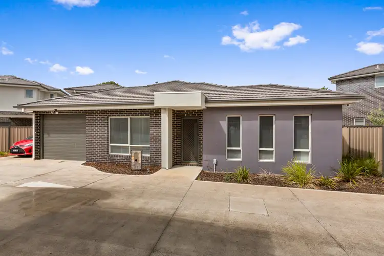 22 Kangaroo Paw Court, Taylors Lakes VIC 3038