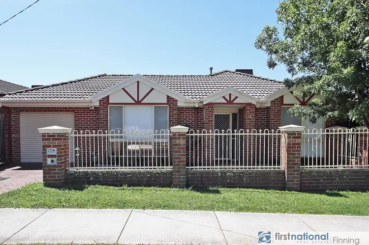 Main view of Homely house listing, 1/27-29 Bakewell Street, Cranbourne VIC 3977