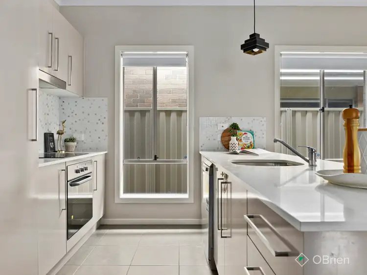 Third view of Homely house listing, 5 Pashanger Court, Pakenham VIC 3810