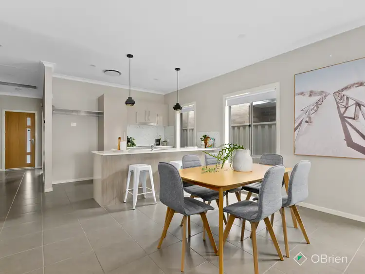 Fifth view of Homely house listing, 5 Pashanger Court, Pakenham VIC 3810